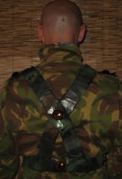 /album/corpetto-corona-armi-bombe-/body2-jpg/